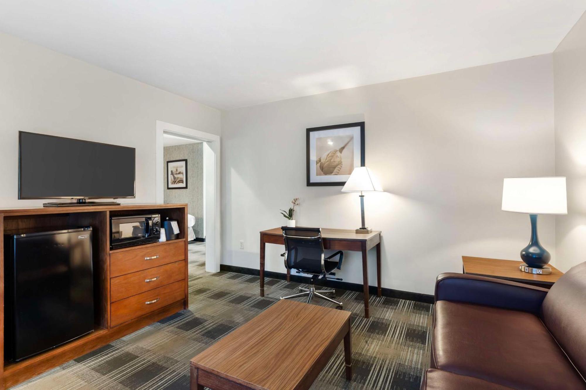 Best Western Plus Cold Spring Plymouth Exterior foto
